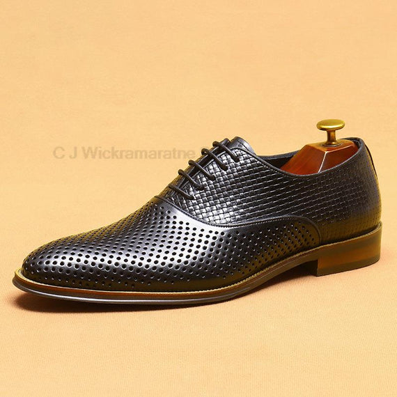 Men's Genuine Leather Oxfords Shoes White Carving Formal Luxury Shoes