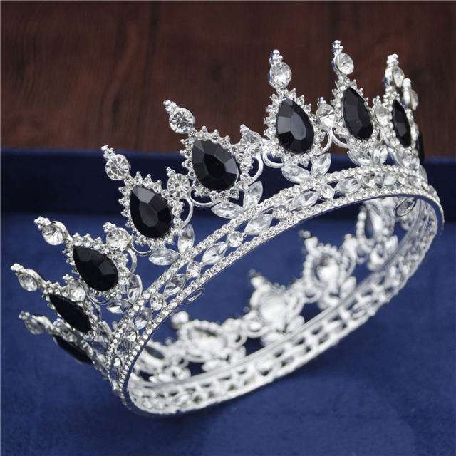 Crystal Vintage Royal Queen King Tiaras and Crowns Men/Women Pageant Prom  Diadem Hair Ornaments Wedding Hair Jewelry Accessories - China Hair  Accessories and Queen King Tiaras price