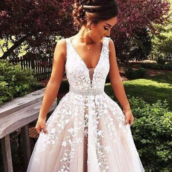 Beautiful Prom Wedding Dresses Long A-line V neck Applique Prom Dress