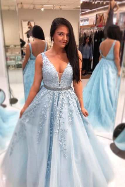 Beautiful Prom Wedding Dresses Long A-line V neck Applique Prom Dress